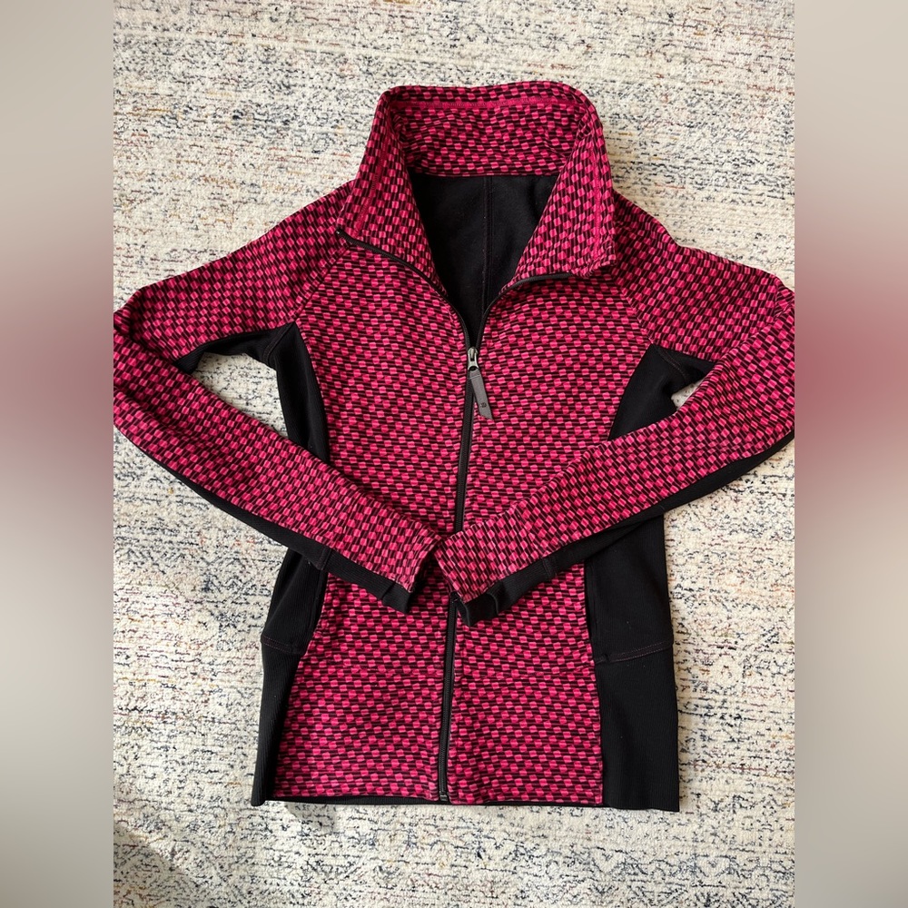 Lululemon -  Radiant Jacket Full Zip High Collar